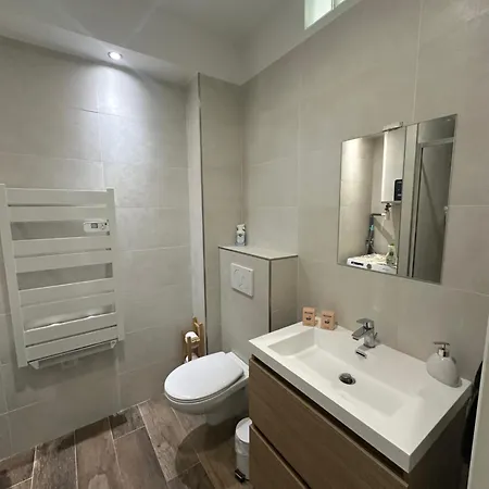 Bel En Plein Coeur De Niza